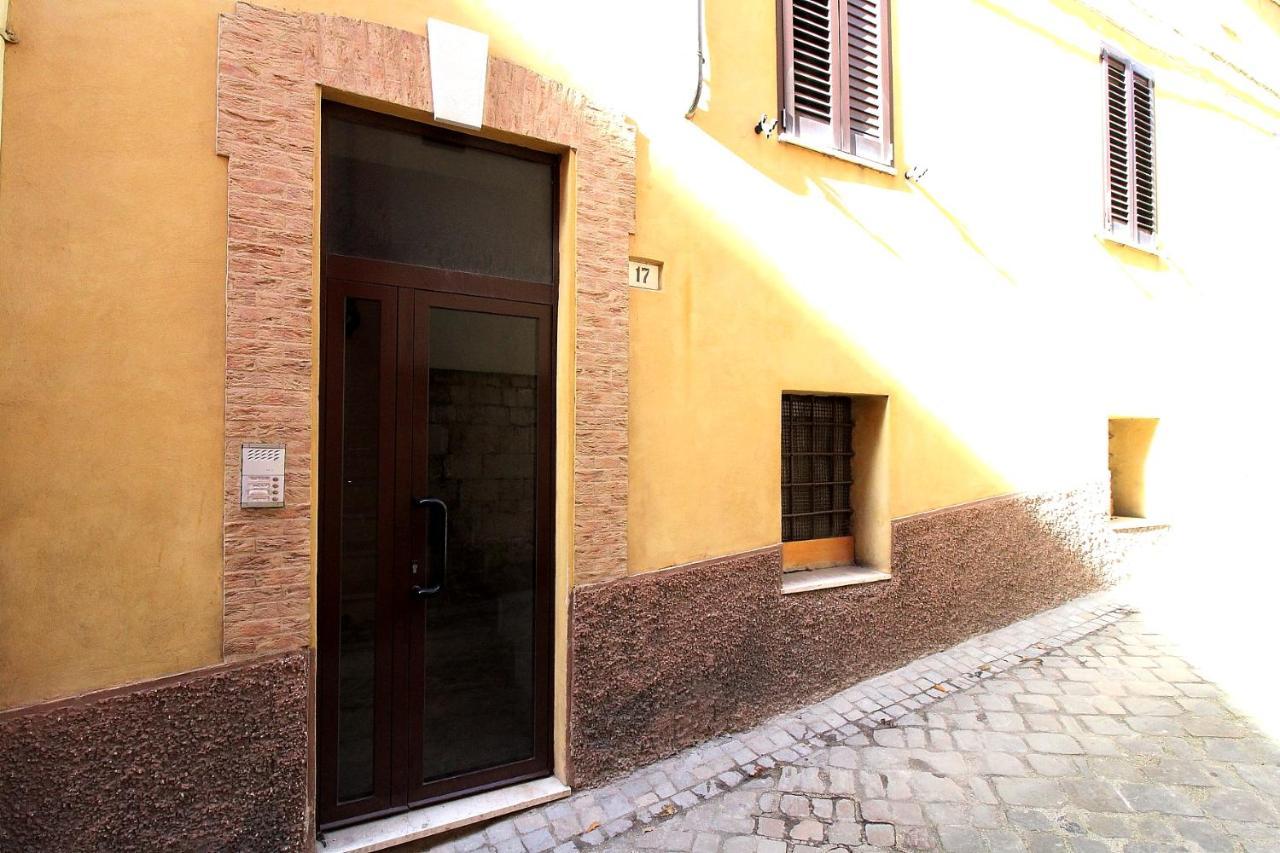 Uno Sguardo Sul Mare - Appartamento Ancona Exterior photo